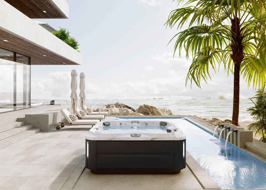 Jacuzzi hot tub ocean front view